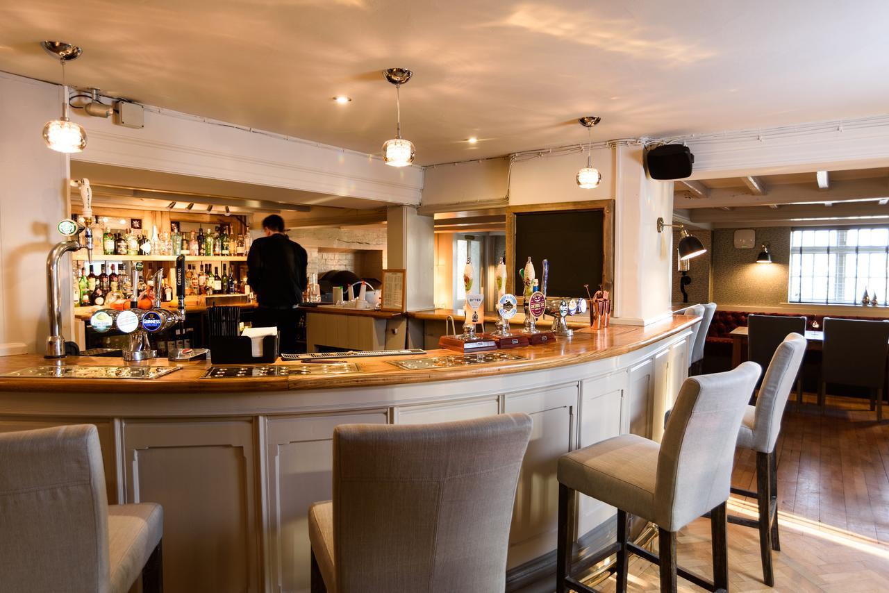The Wheatsheaf Inn Onneley Kültér fotó